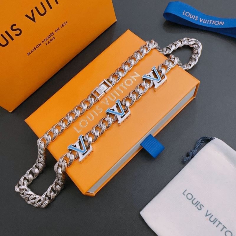 Louis Vuitton Necklaces